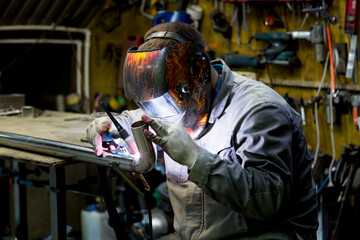 TIG welding of polished stainless steel pipe