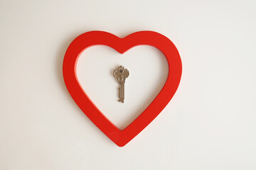 赤いハートと鍵