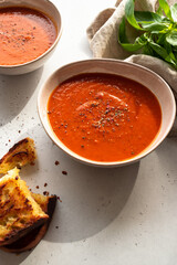 Tomato basil soup