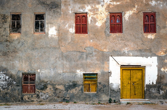 old abandoned building Omani house 
