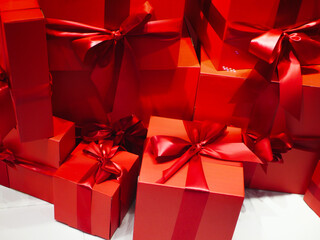 red gift wrapping, gift wrapping for the holiday