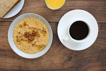 Pumpkin Spice Oatmeal on a Wooden Table