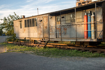 Alter Zuggwaggon zum Haus umgebaut 
