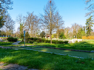Parc de la Ville de Bad Bellingen im Markgräflerland, espace vert, aménagement floraux, golf miniature, loisirs et détente 