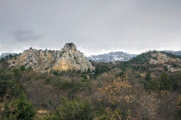 Fototapeta na wymiar View of the Crimean mountains
