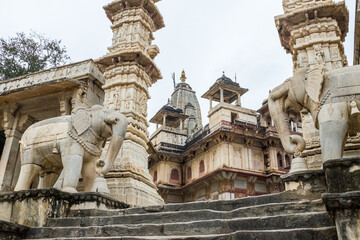 Fototapeta na wymiar Jagat Shiromani Temple