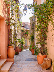 Fototapeta na wymiar Street in Ramatuelle village, French Riviera, Cote d'Azur, Provence, southern France