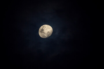 Recife / Pernambuco / Brazil. May, 04, 2020. Full moon seen in Recife.