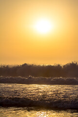 Obraz premium Beautiful sunset over the ocean