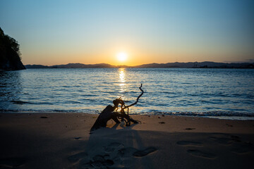 Marine landscape with views of a beautiful sunset.