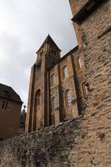 onques en Aveyron