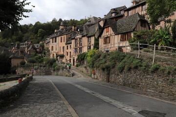 Fototapeta na wymiar Conques en Aveyron