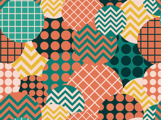 Memphis seamless pattern with geometric shapes in the style of the 80s. Retro fashion background for wrapping paper, print, fabric and printing. Vector illustration