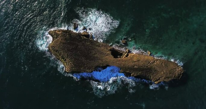 Overhead aerial, Hawaiian island