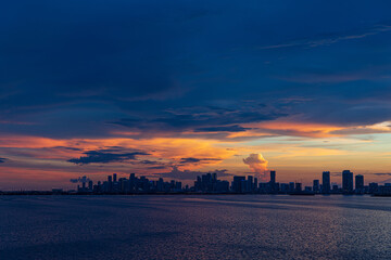 Fototapeta premium sunset over the sea
