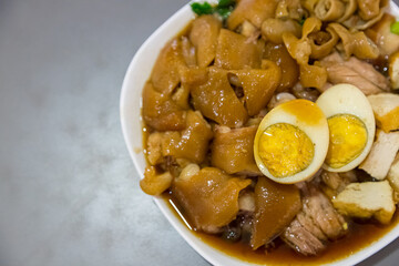 rice with pork leg
