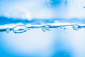 Bubbles air in the fresh blue water