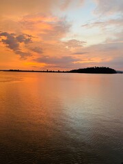 Obraz premium sunset over the sea