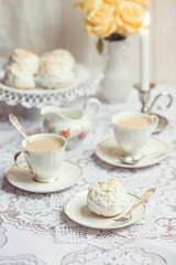 Afternoon milk tea and sweet meringue buns