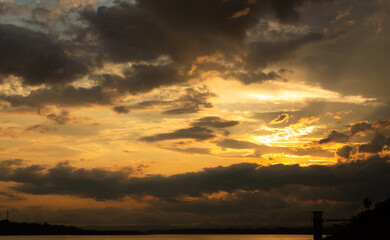 Obraz premium colorful dramatic sky with cloud at sunset