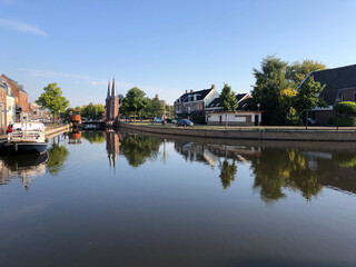 Fototapeta na wymiar Canal around the city Sneek
