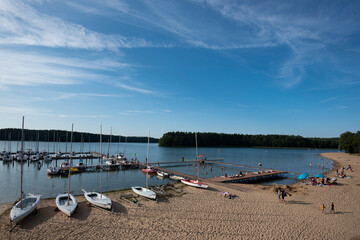 żagle , łodzie, jezioro , woda, relaks, hobby  © Robert