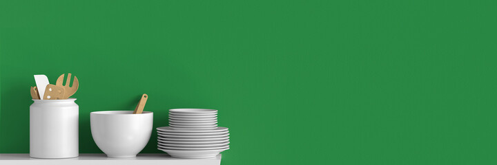 Geschirr auf Regal in Küche mit Platz für Poster