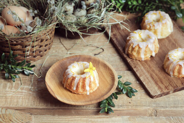 Rustic easter mini bundt cakes