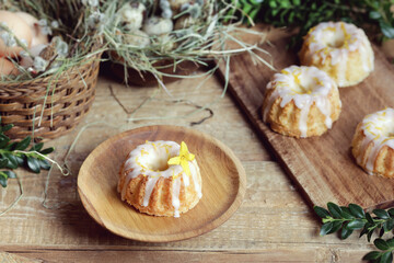 Rustic easter mini bundt cakes