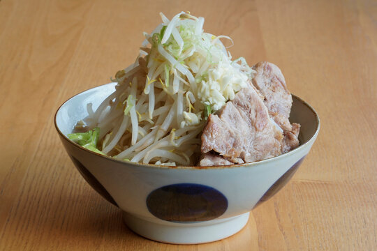 二郎系ラーメン