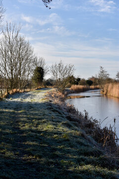 Beautiful Frosty Morning at Irish Canal