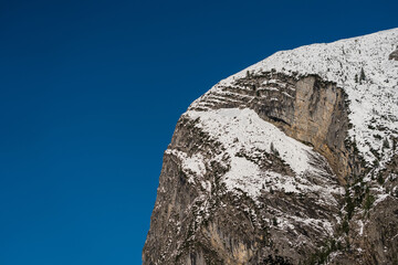 Karwendelgebirge vom Ahornboden bei ersten Schnee im September