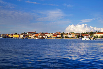 Fototapeta na wymiar View of colorful old town and picturesque harbour of Rovinj, Istrian Peninsula, Croatia, Europe