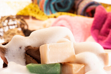 sapone ,schiuma e colori 