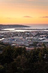 Look at Bidasoa-Txingudi bay with the three cities that formed it: Irun, Hondarribia and Hendaia, at the Basque Country.	
