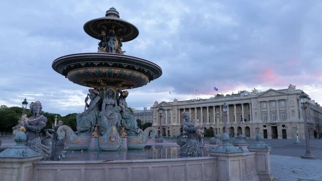 Fontaine des fleuves at the Concorde in Paris durign early morning with nobody, arc wide shot