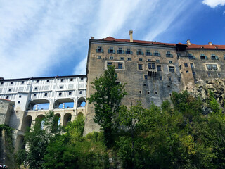 Fototapeta na wymiar view of Cesky Krumlov castle and The Cloak Bridge in Czech Republic