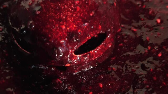 Grinding raspberries with sugar. Operation of the electric blender. Preparations for the winter. Fresh red berry jam.