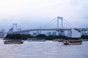 レンボーブリッジ