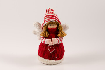 Adorno navideño sobre fondo blanco