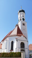 Fototapeta na wymiar Kirche St. Vitus Steinekirch