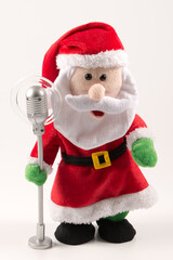 Adorno navideño sobre fondo blanco