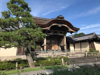 東本願寺 菊の門（京都）- Higashi Honganji Temple, Kyoto, Japan