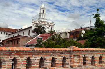 Obraz premium Cuenca, Ecuador - Iglesia Todos Los Santos