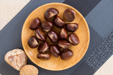 秋の収穫した美味しい栗