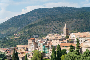 Fototapeta na wymiar View of Tivoli (near Rome ) from the villa d`Este, Italy