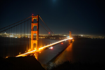 Fototapeta na wymiar Overlooking the Golden Gate Bridge at night