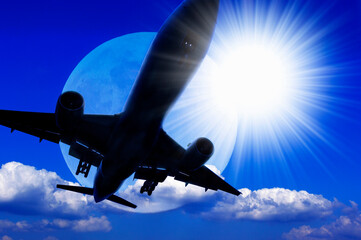 月と飛行機