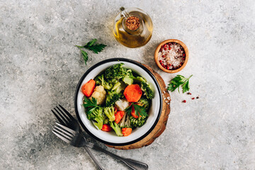 Steamed vegetables - broccoli,carrot and cauliflower