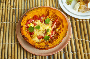 Baked Margherita Spaghetti Squash